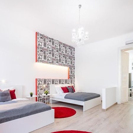 Super Central Convenient Apartment Budapest Exteriör bild
